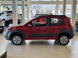 FIAT - UNO - 2011/2012 - Vermelha - Sob Consulta