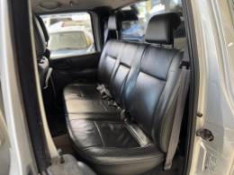 FORD - RANGER - 2010/2011 - Prata - R$ 84.900,00