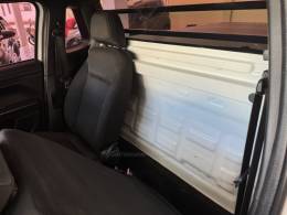 FIAT - STRADA - 2021/2022 - Branca - R$ 71.900,00