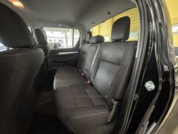 TOYOTA - HILUX - 2025/2026 - Preta - Sob Consulta