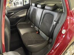 CHEVROLET - ONIX - 2021/2021 - Vermelha - R$ 79.900,00