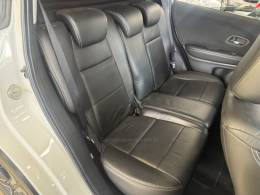 HONDA - HR-V - 2016/2016 - Branca - R$ 87.900,00