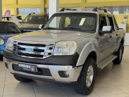 FORD - RANGER - 2010/2011 - Prata - R$ 84.900,00