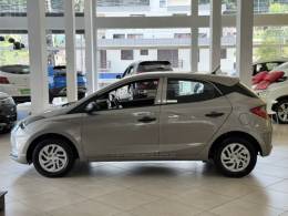 HYUNDAI - HB20 - 2020/2021 - Prata - R$ 58.900,00