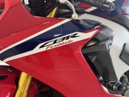HONDA - CBR 1000RR - 2018/2018 - Vermelha - Sob Consulta
