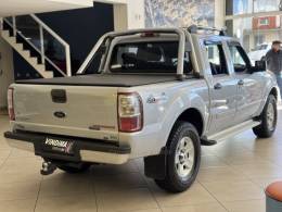 FORD - RANGER - 2010/2011 - Prata - R$ 84.900,00