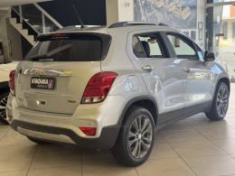 CHEVROLET - TRACKER - 2017/2018 - Prata - Sob Consulta