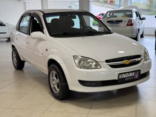 CHEVROLET - CLASSIC - 2011/2012 - Branca - Sob Consulta