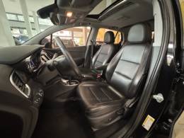 CHEVROLET - TRACKER - 2018/2019 - Preta - R$ 84.900,00