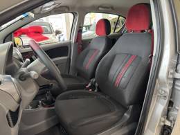 FIAT - PALIO - 2013/2013 - Prata - R$ 42.900,00