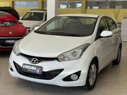 HYUNDAI - HB20S - 2013/2014 - Branca - R$ 55.900,00