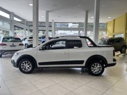 VOLKSWAGEN - SAVEIRO - 2015/2016 - Branca - R$ 74.900,00