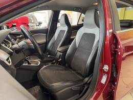 CHEVROLET - ONIX - 2021/2021 - Vermelha - R$ 79.900,00
