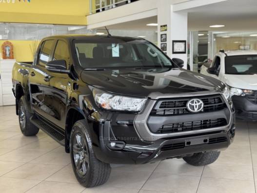 TOYOTA - HILUX - 2025/2026 - Preta - Sob Consulta