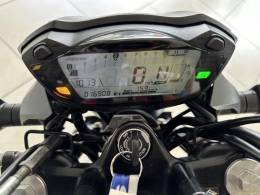 SUZUKI - SV 650 A - 2017/2018 - Vermelha - R$ 34.900,00