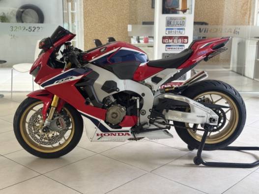 HONDA - CBR 1000RR - 2018/2018 - Vermelha - Sob Consulta