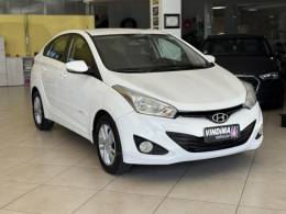 HYUNDAI - HB20S - 2013/2014 - Branca - R$ 55.900,00