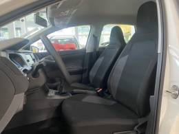 VOLKSWAGEN - POLO - 2025/2025 - Branca - Sob Consulta