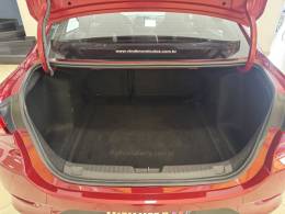 CHEVROLET - ONIX - 2021/2021 - Vermelha - R$ 79.900,00
