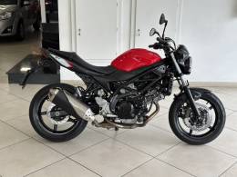 SUZUKI - SV 650 A - 2017/2018 - Vermelha - R$ 34.900,00