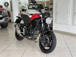 SUZUKI - SV 650 A - 2017/2018 - Vermelha - R$ 34.900,00