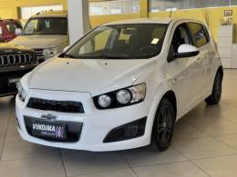 CHEVROLET - SONIC - 2012/2013 - Branca - R$ 36.900,00